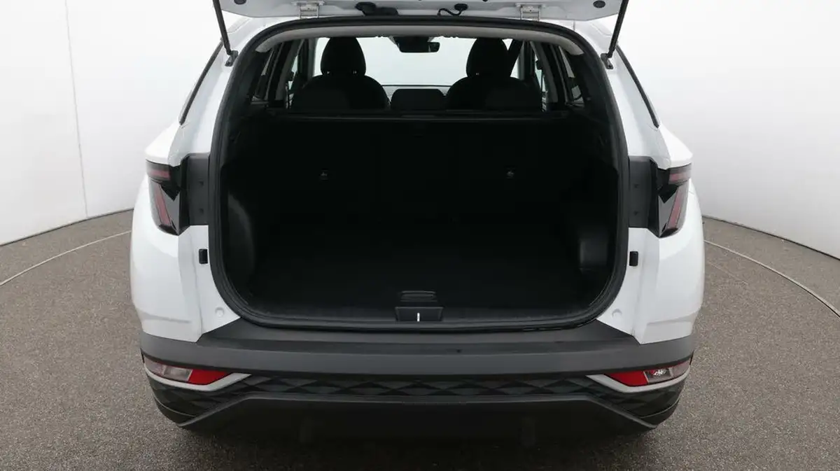 2023-hyundai-tucson-16-t-gdi-se-connect-230ps-hybrid-auto-big-17