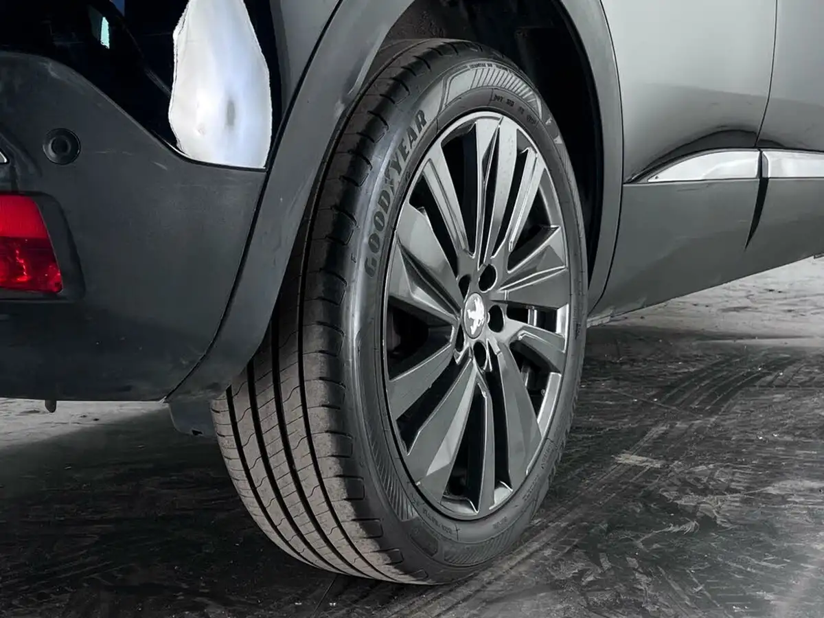 2019-peugeot-3008-suv-12-puretech-gt-line-eat8-big-8