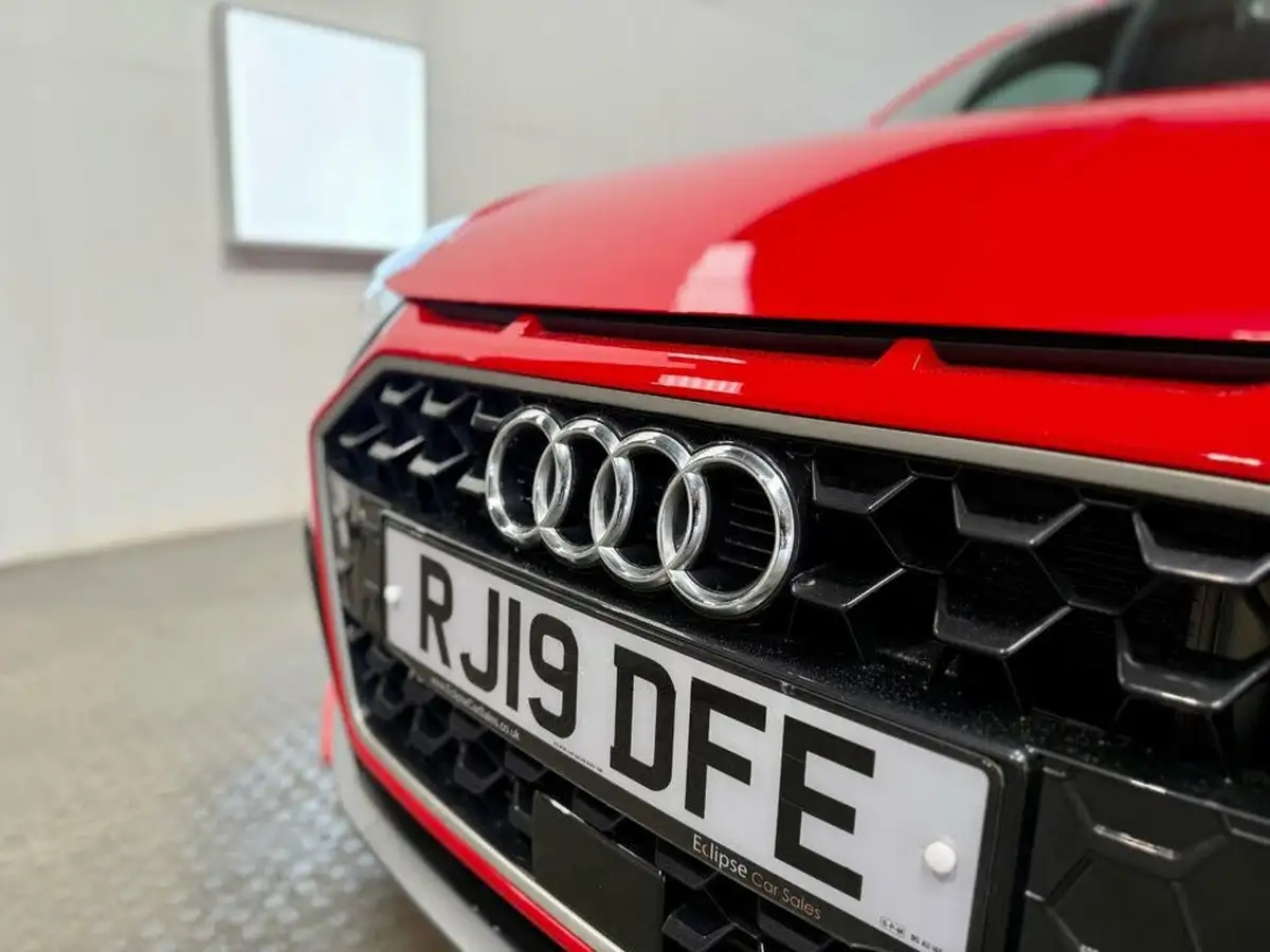 2019-audi-a1-20-40-tfsi-s-line-competition-big-29