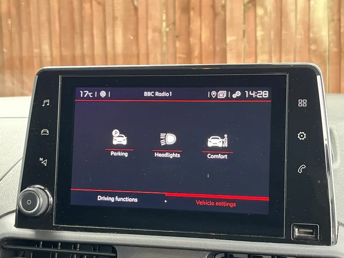 2021-citroen-berlingo-15bluehdi-1000-driver-100pseu6dt-e-ss-big-18