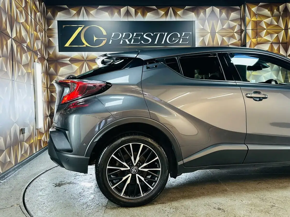 2019-toyota-c-hr-12-excel-big-27