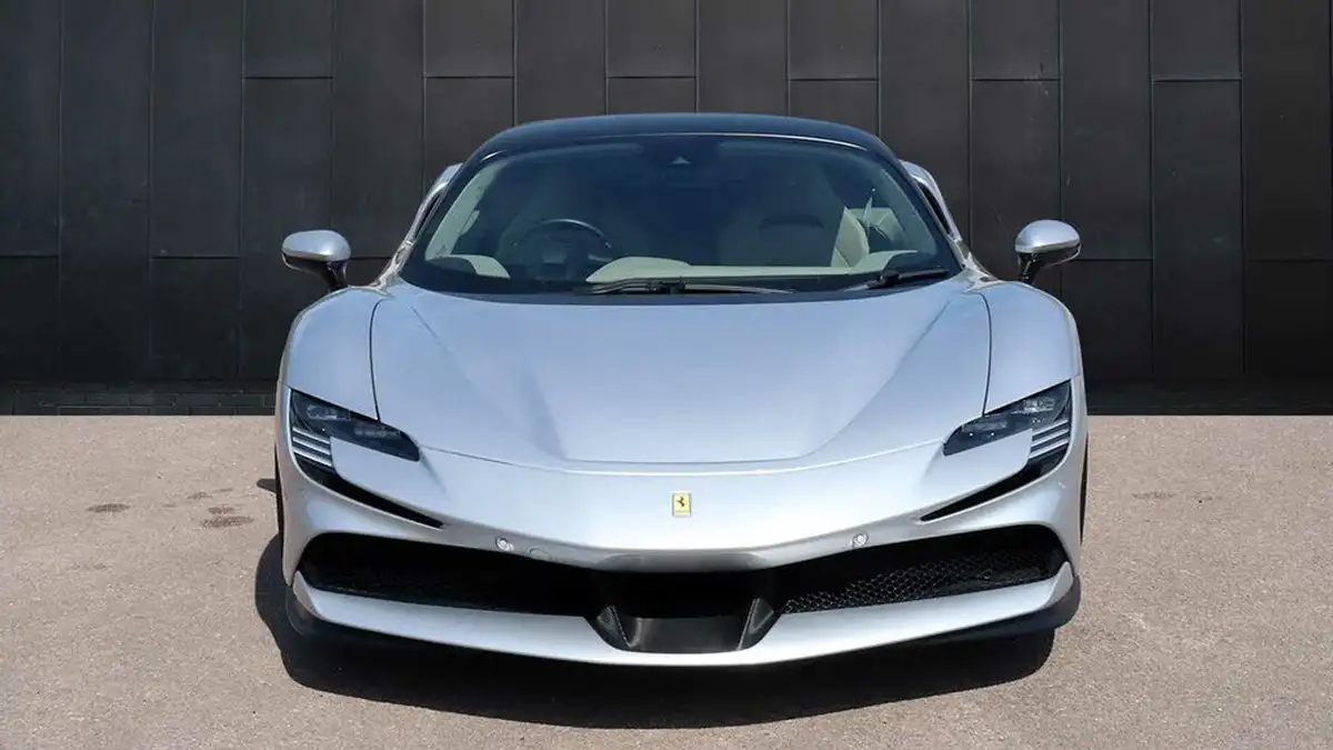 2021-ferrari-sf90-stradale-big-1