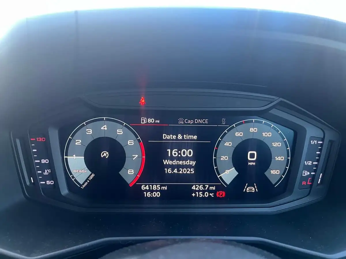 2019-audi-a1-10-30-tfsi-se-big-15