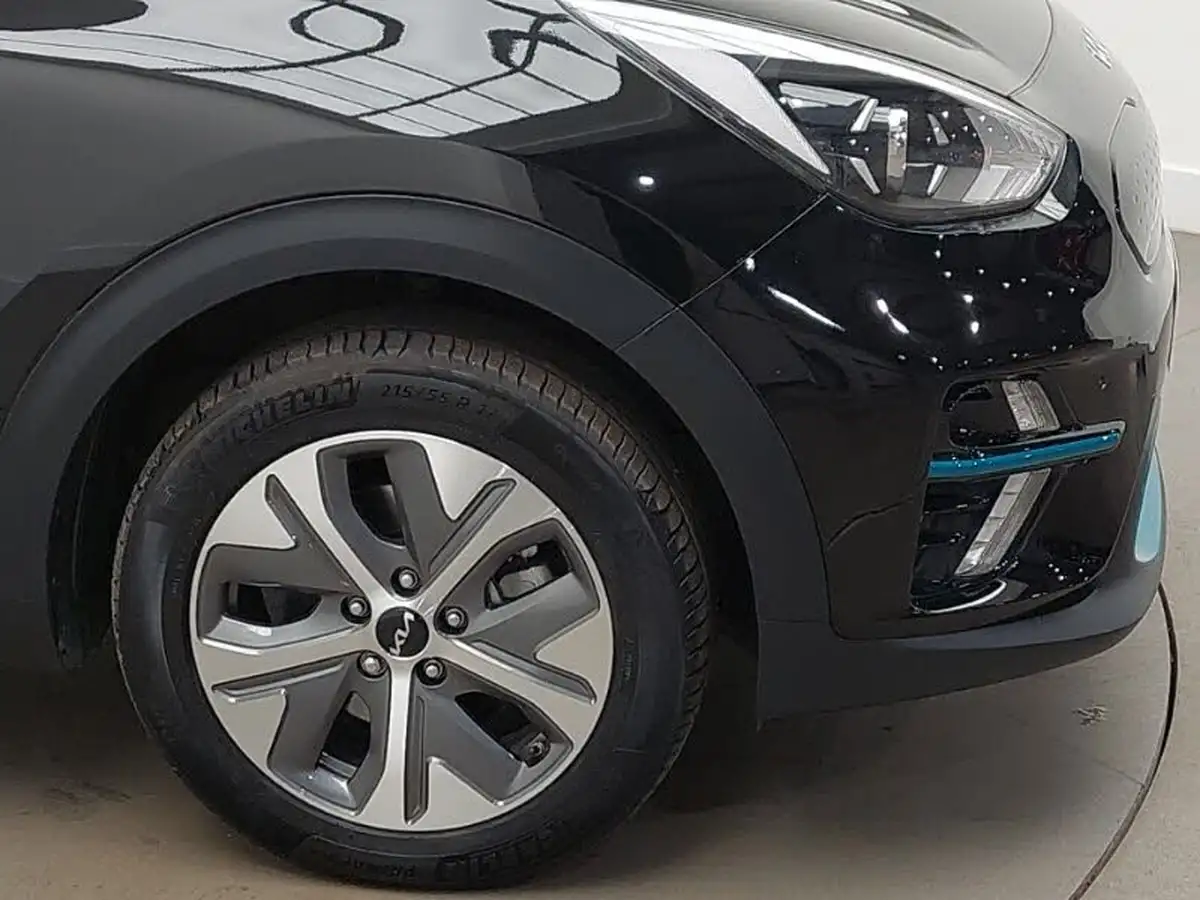 2021-kia-e-niro-ev-3-big-8