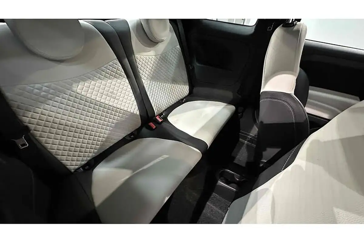 2022-fiat-500-10-dolcevita-big-18