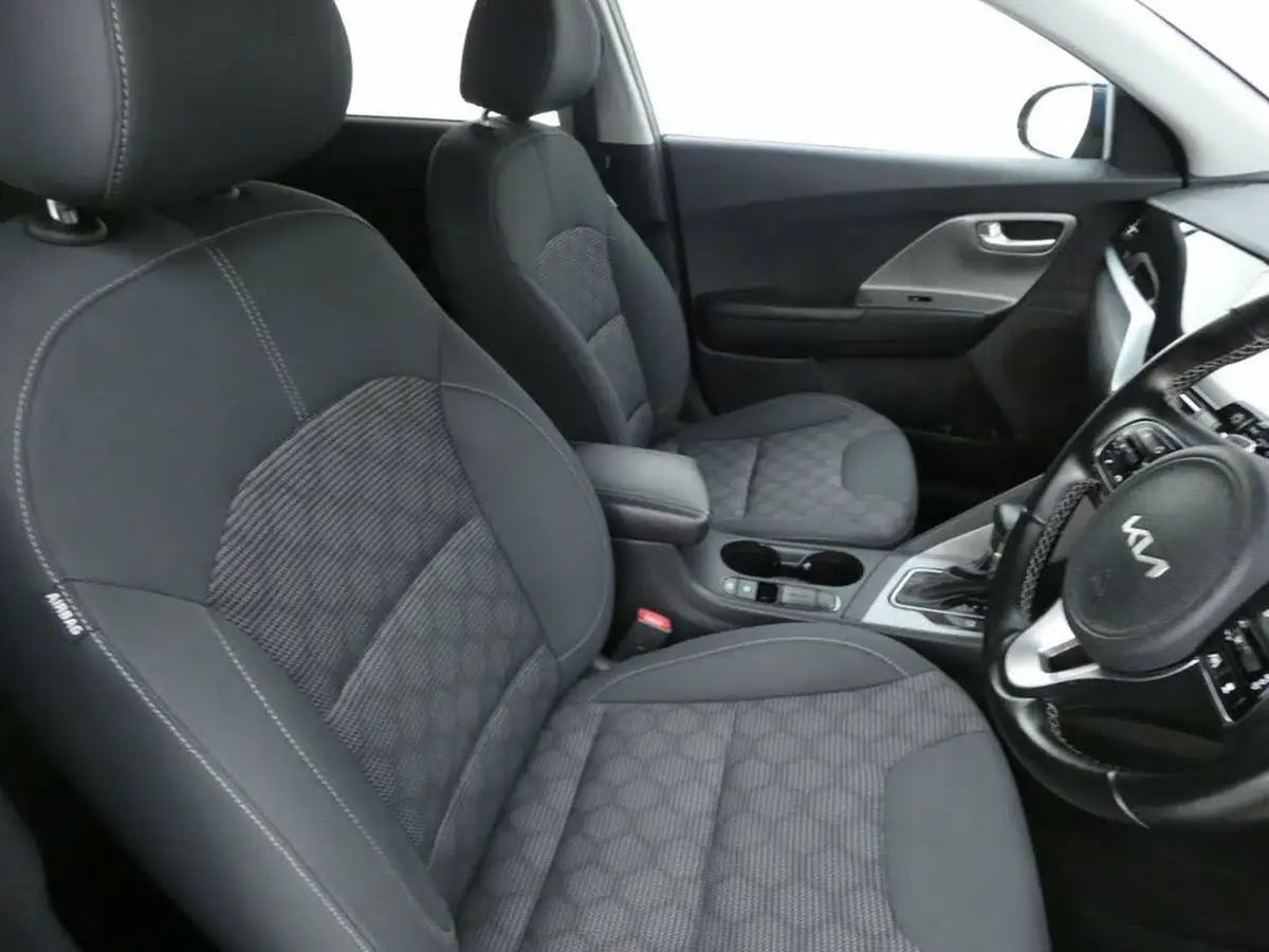 2021-kia-niro-16-gdi-2-big-8