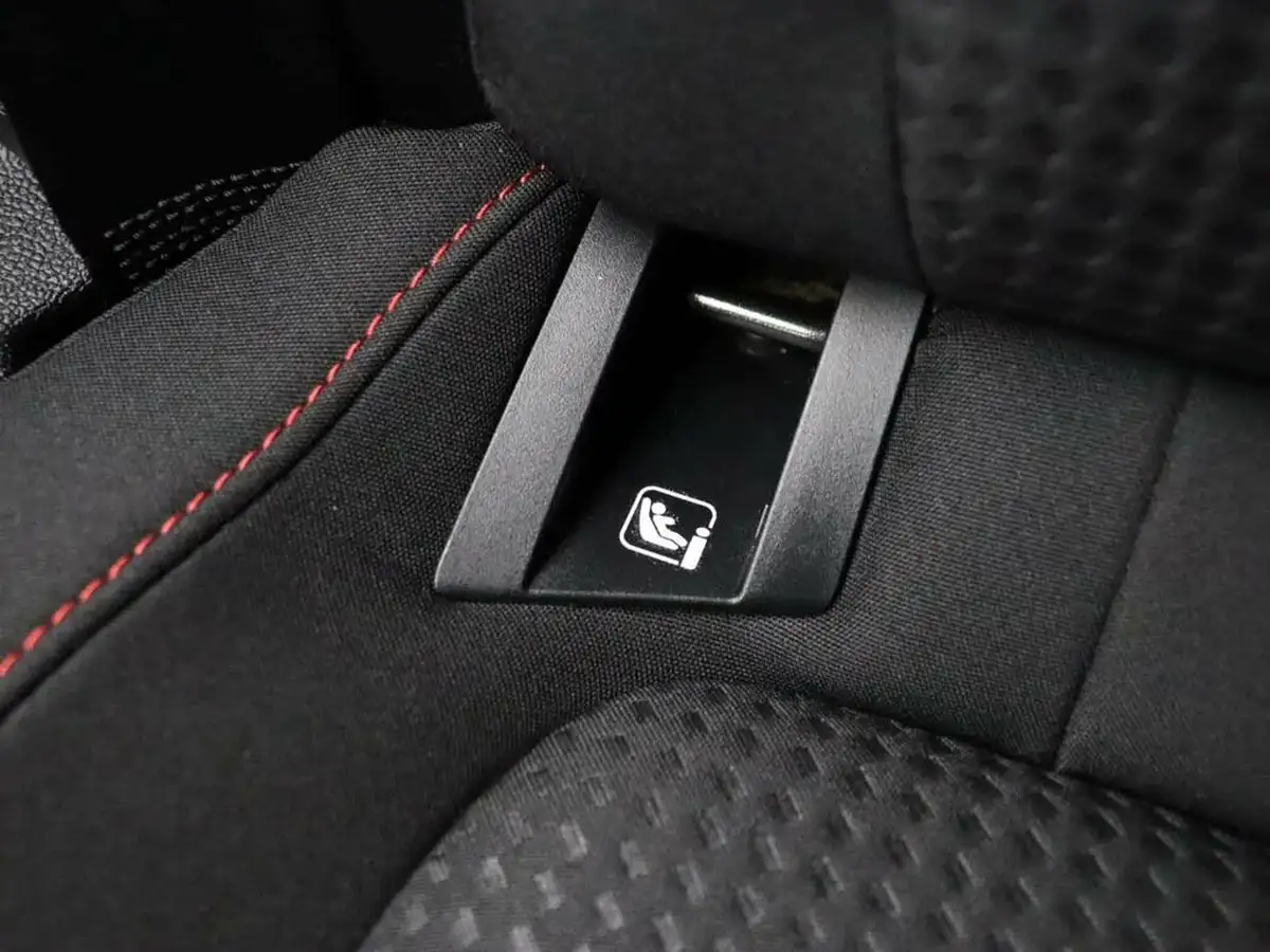 2023-ford-focus-10t-st-line-125ps-hatchback-big-23