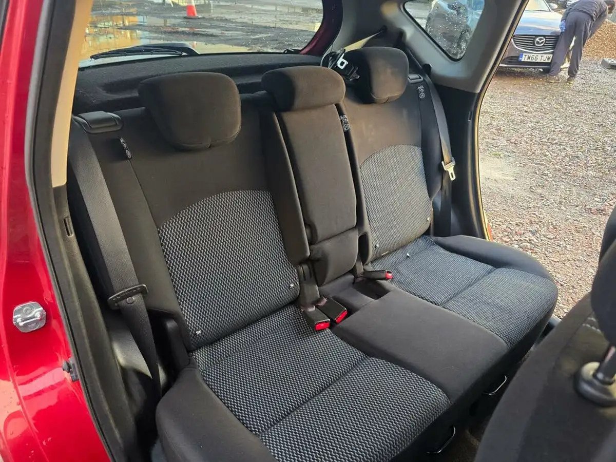2013-nissan-note-12-acenta-premium-80ps-big-22