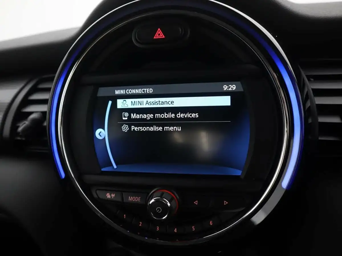 2020-mini-cooper-15-cooper-classic-nav-hatchback-3d-big-13