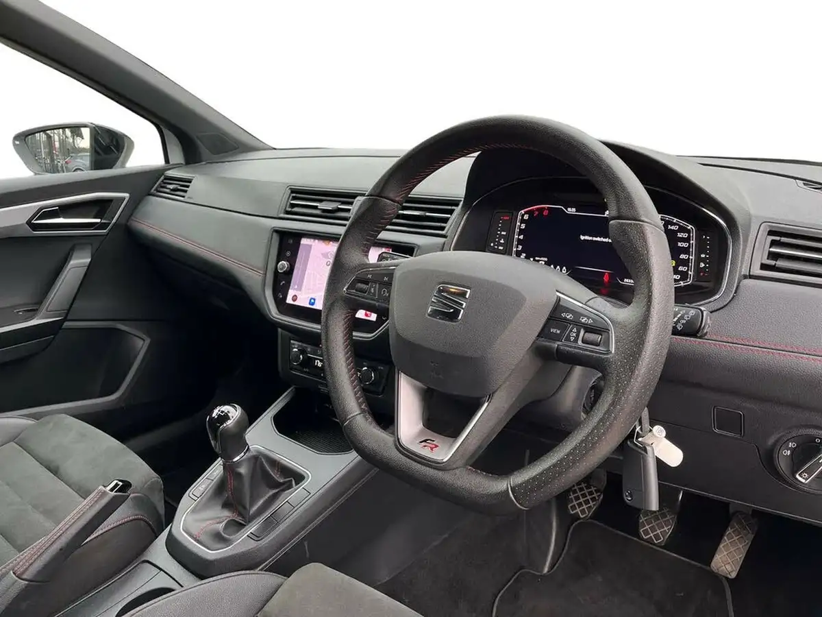 2021-seat-ibiza-10-tsi-fr-sport-95ps-big-4