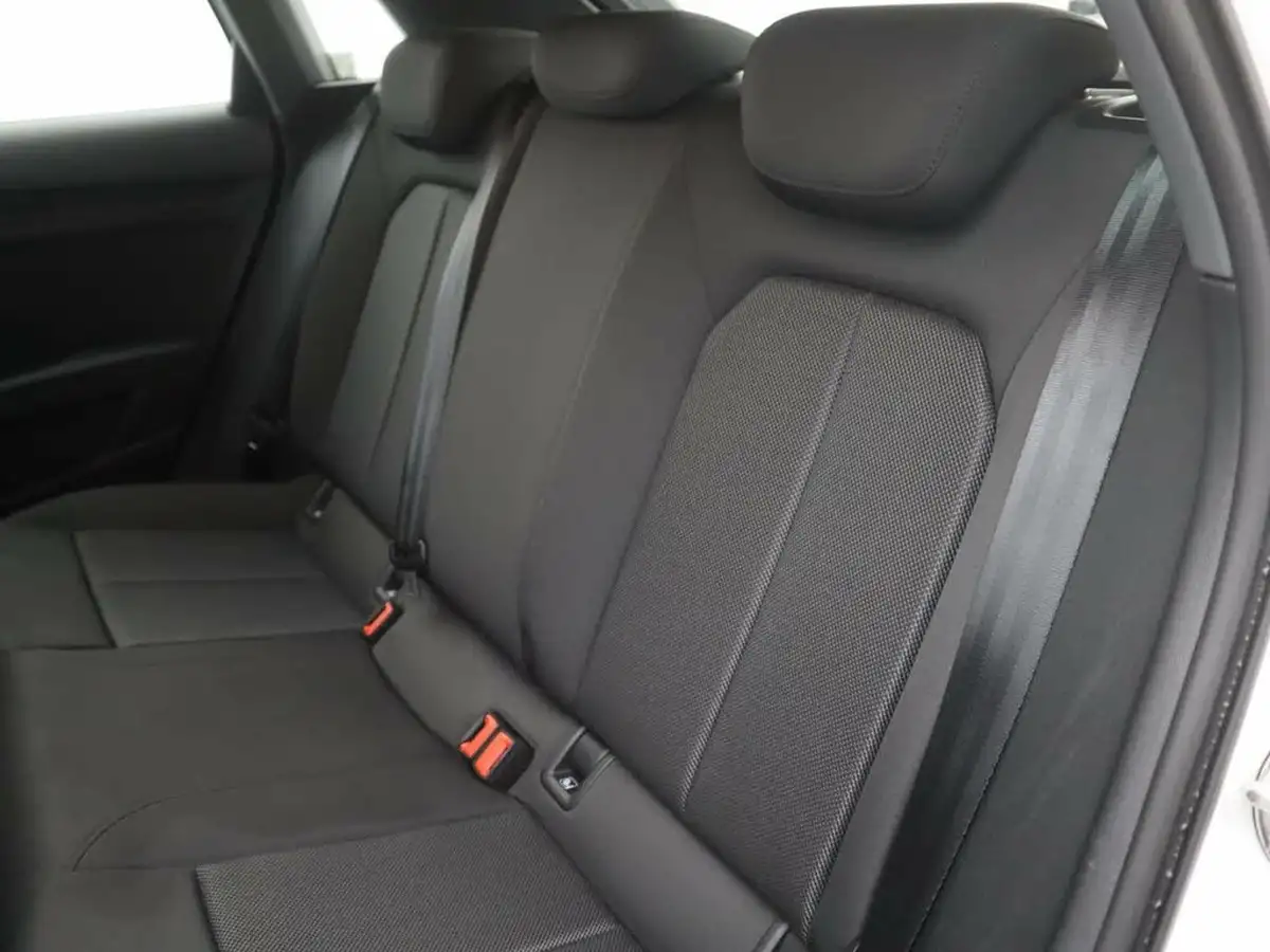 2021-audi-a3-10-30-tfsi-technik-big-9