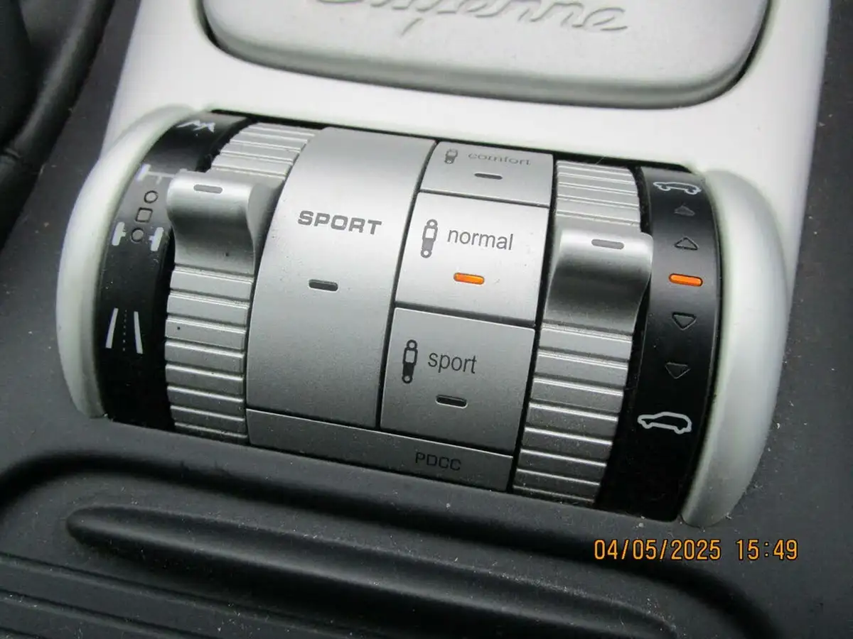 2009-porsche-cayenne-48-gts-tiptronic-s-big-37