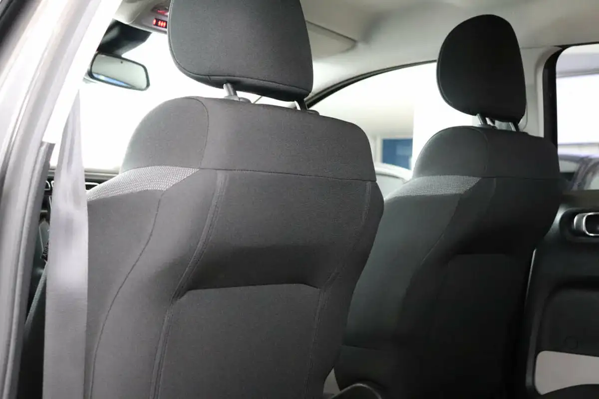 2018-citroen-c3-12-puretech-flair-110ps-ss-eat6-big-28