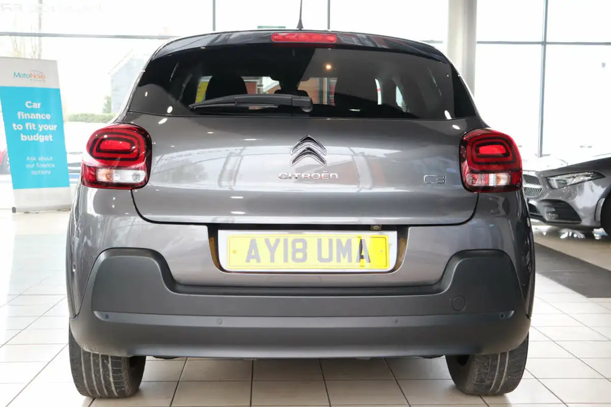 2018-citroen-c3-12-puretech-flair-110ps-ss-eat6-big-6