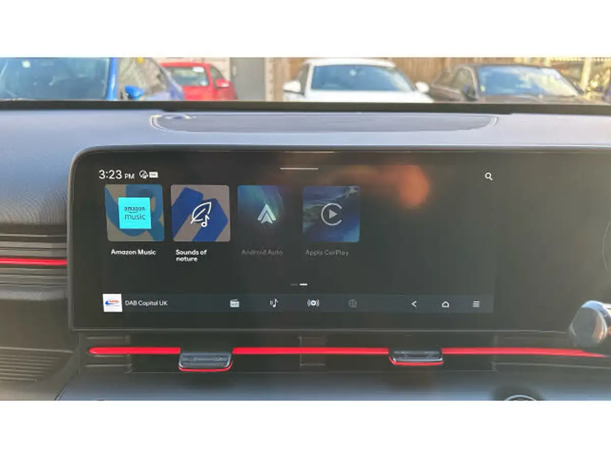 2025-hyundai-kona-big-49