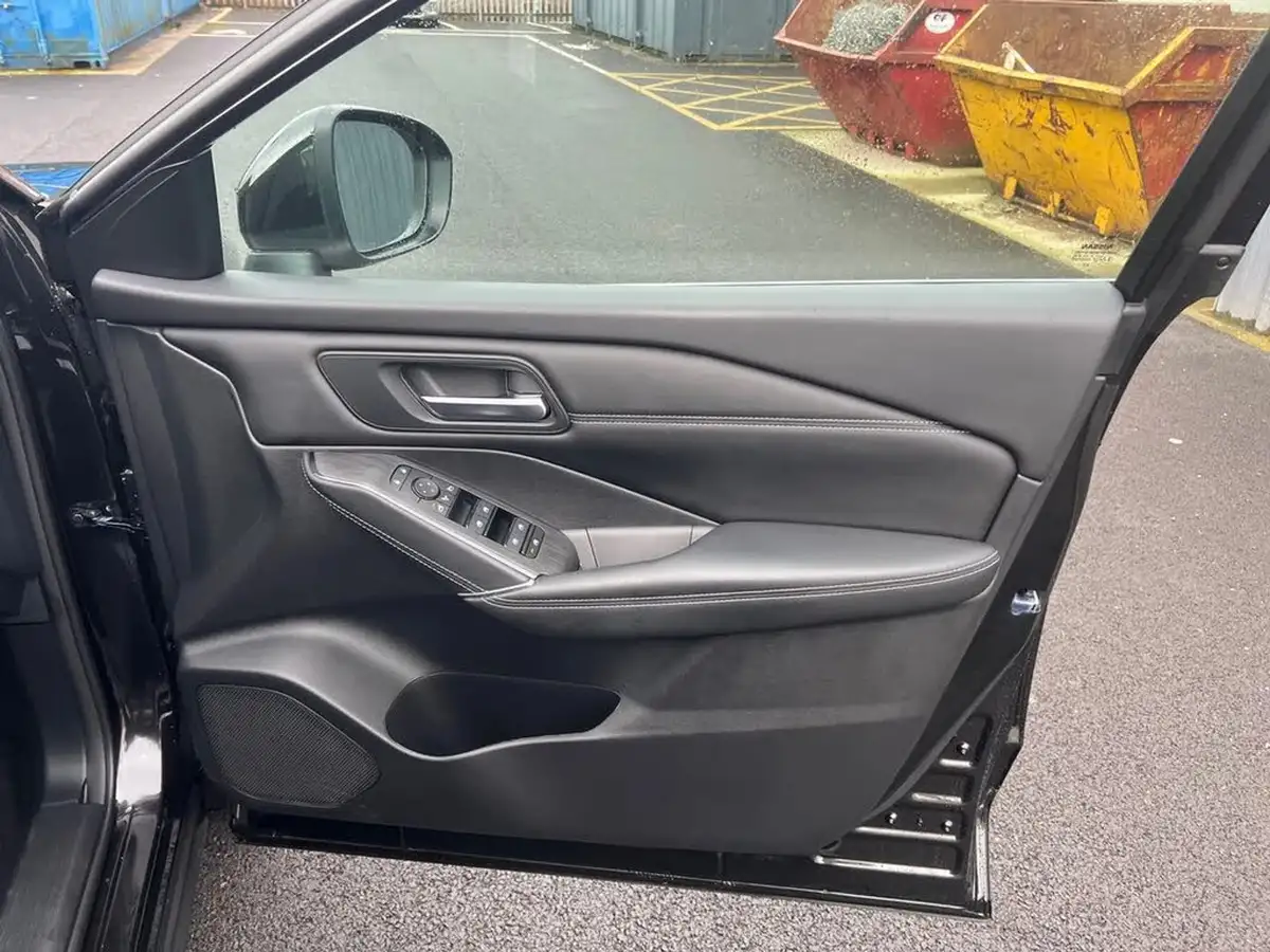 2023-nissan-qashqai-13-dig-t-n-connecta-160ps-auto-big-17