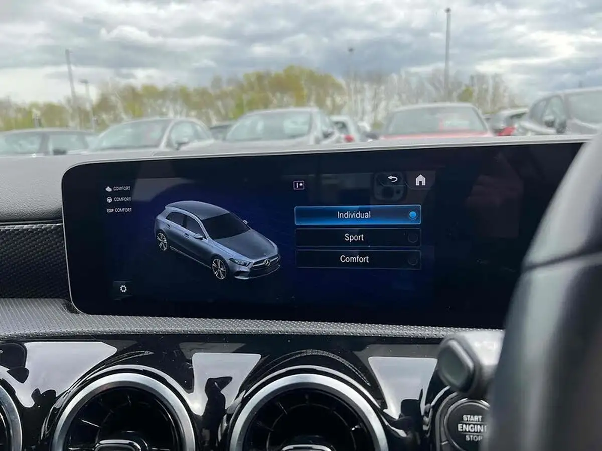 2019-mercedes-benz-a-class-13-a180-sport-executive-hatchback-5d-1332cc-big-44