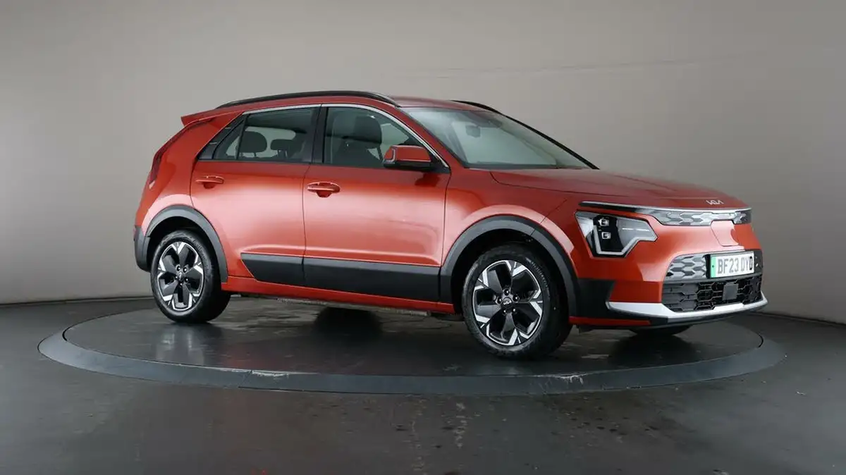 2023-kia-e-niro-ev-2-64-big-44