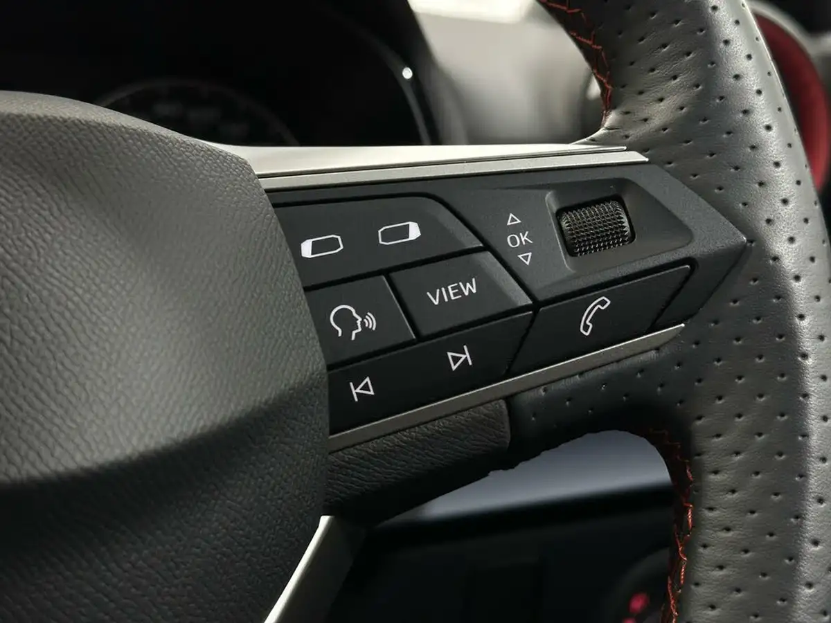 2021-seat-arona-10-tsi-fr-110ps-big-12
