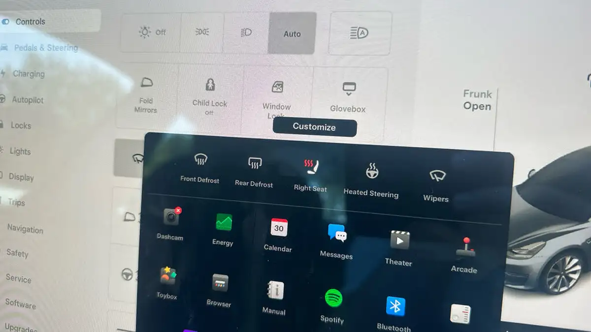 2021-tesla-model-3-e-long-range-awd-big-26