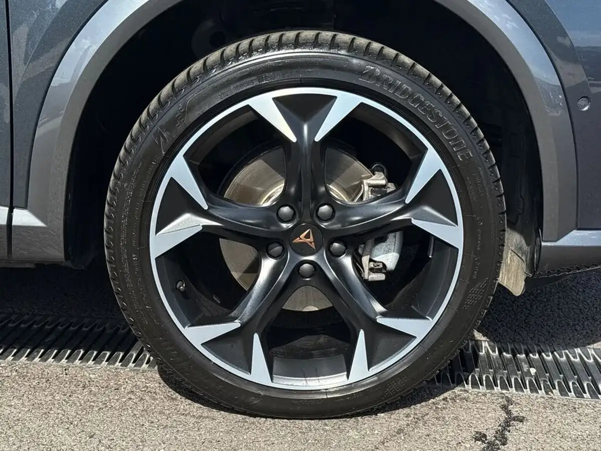 2024-cupra-formentor-15-tsi-v2-dsg-big-22