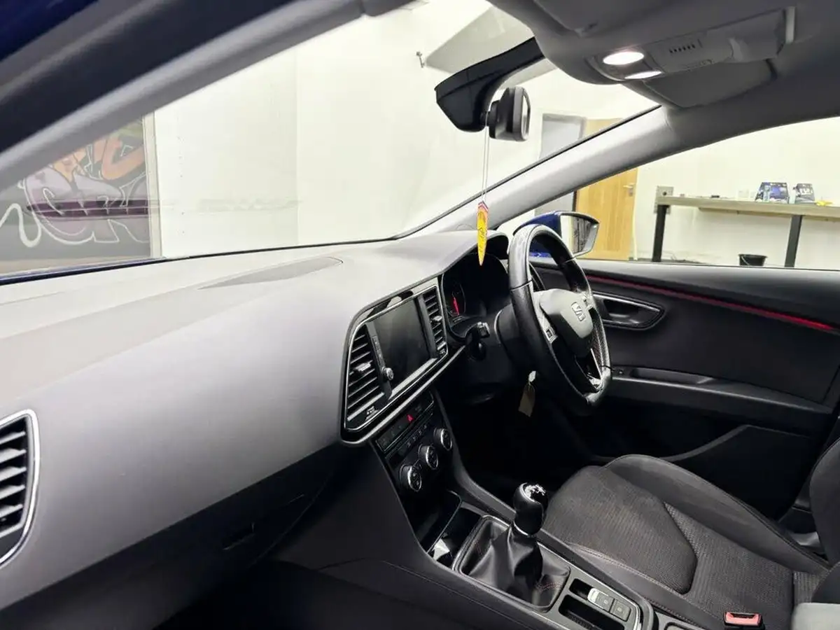 2020-seat-leon-15-tsi-evo-fr-130ps-hatchback-big-11