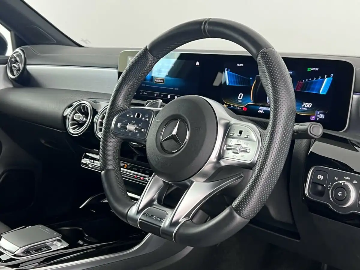 2020-mercedes-benz-a-class-20-a35-amg-premium-hatchback-5d-big-13