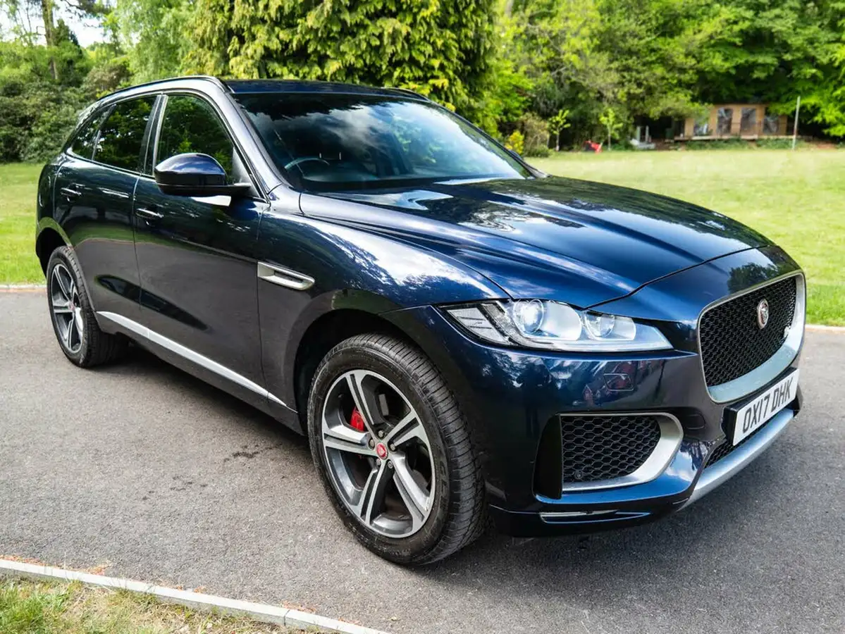2017-jaguar-f-pace-30td-s-big-19