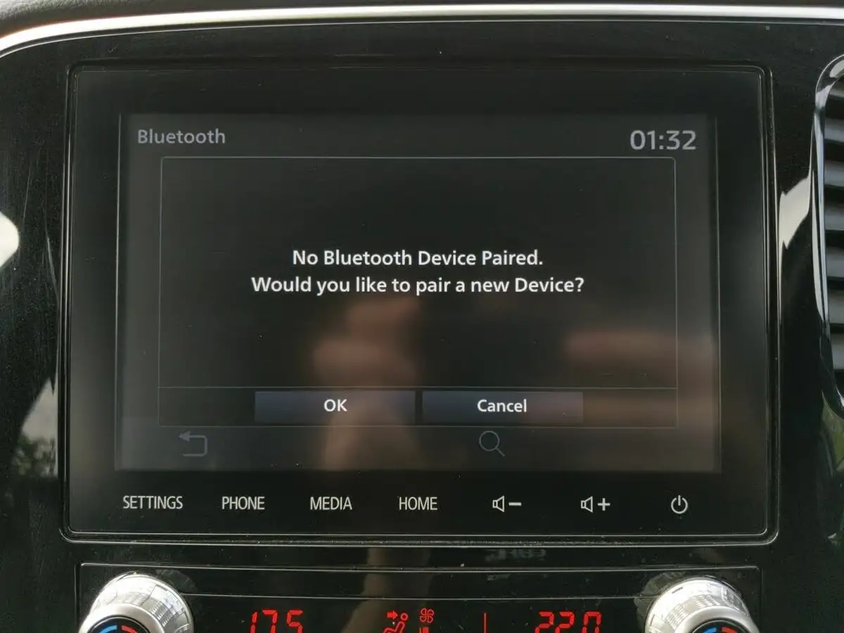 2021-mitsubishi-outlander-24-dynamic-phev-big-14