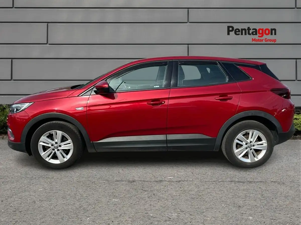 2018-vauxhall-grandland-x-12-se-132ps-auto-big-11