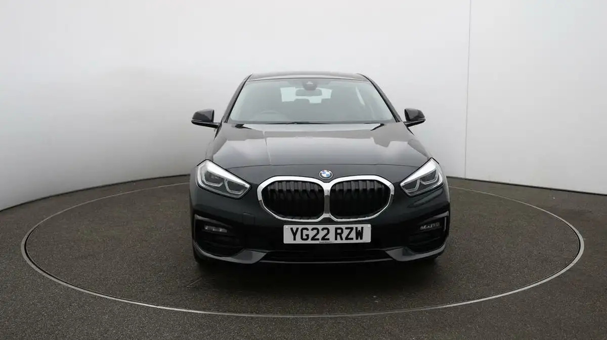 2022-bmw-1-series-15td-116d-sport-dct-big-2