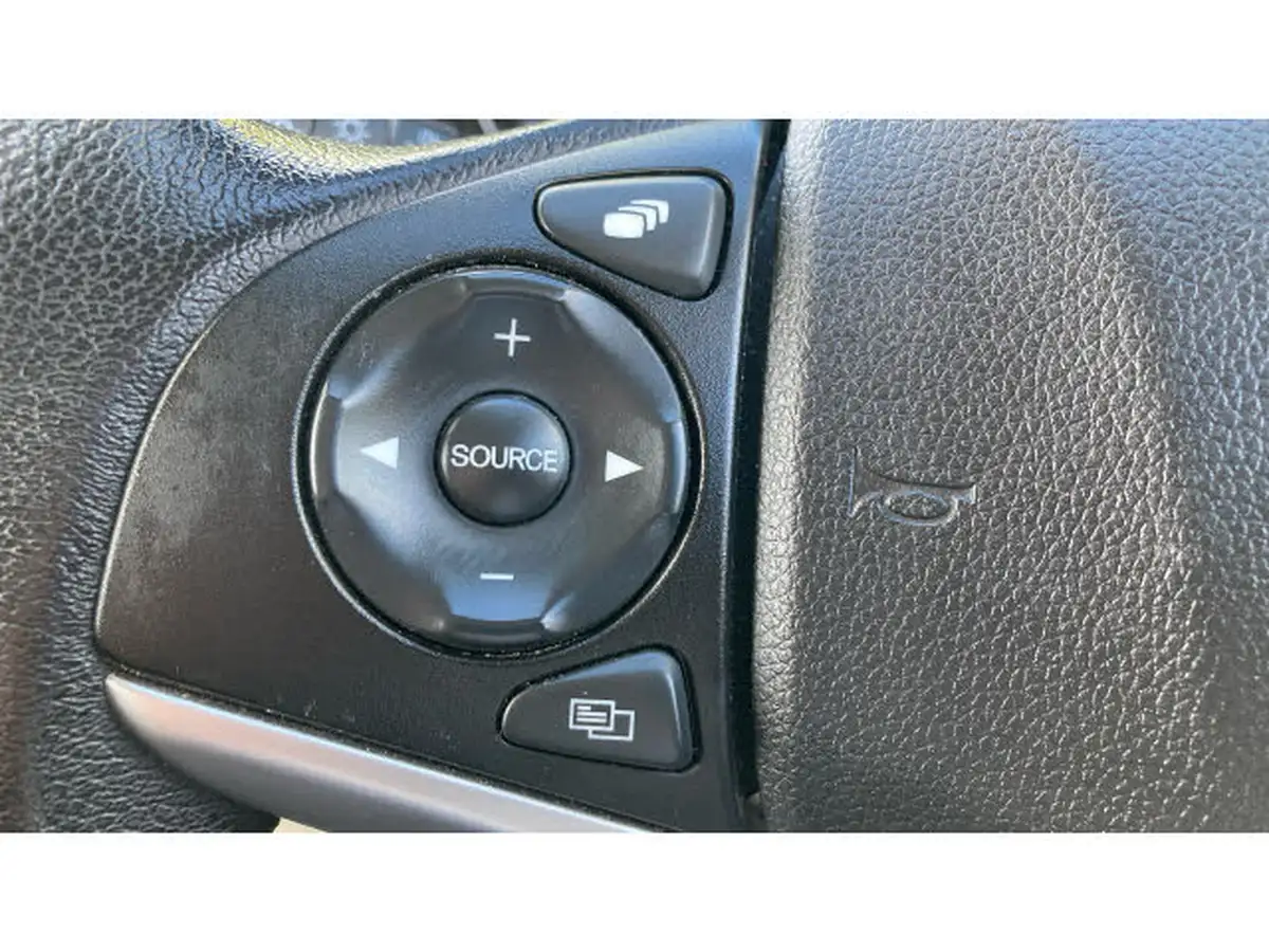 2016-honda-jazz-13-i-vtec-ex-navi-big-13