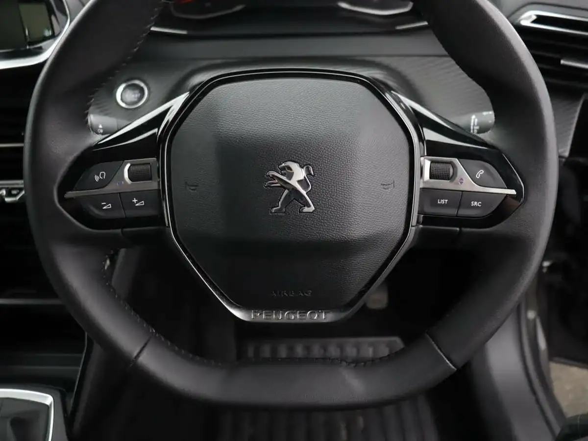 2022-peugeot-208-12-puretech-active-premium-75bhp-big-26