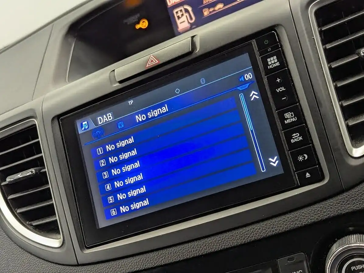 2017-honda-cr-v-16i-dtec-s-navi-big-26