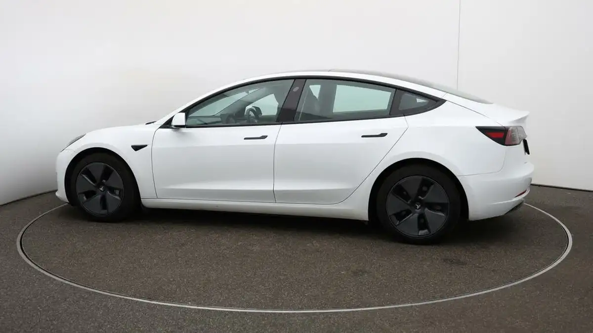 2021-tesla-model-3-e-long-range-4x4-big-50
