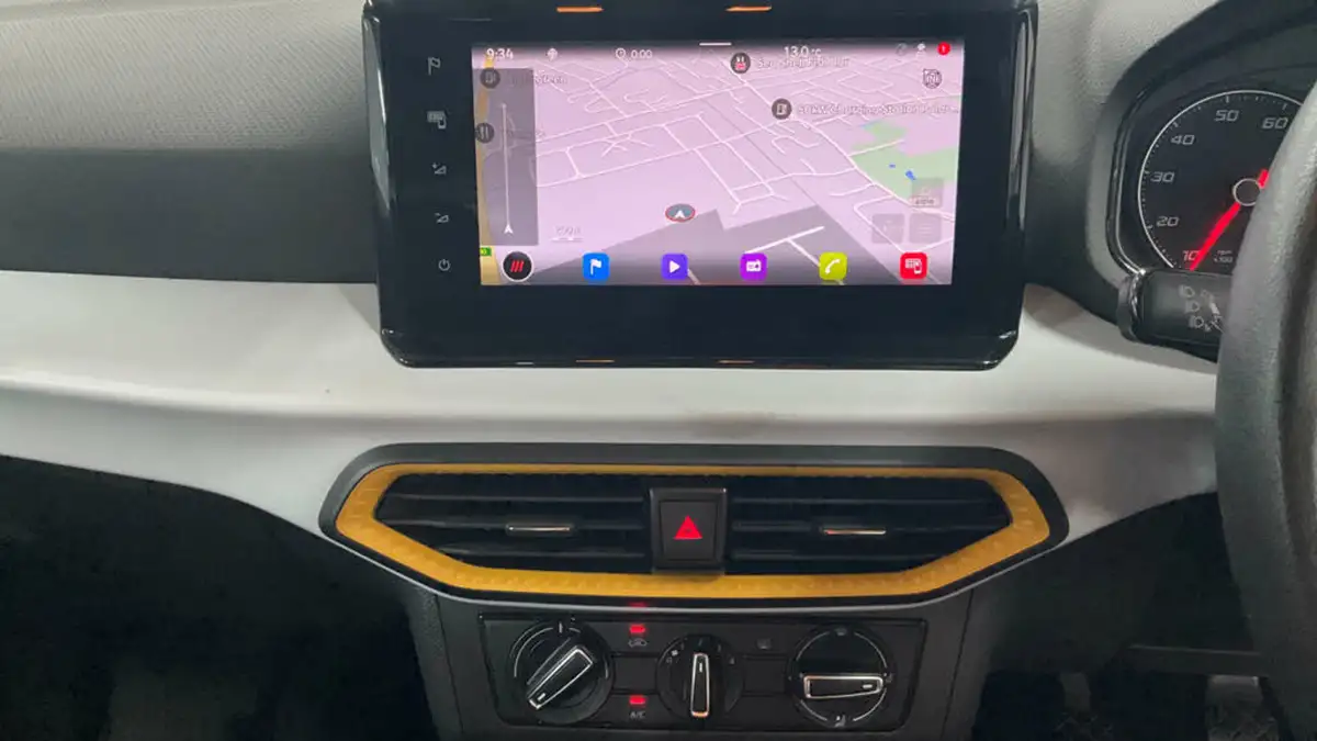 2022-seat-ibiza-10-mpi-se-technology-big-8