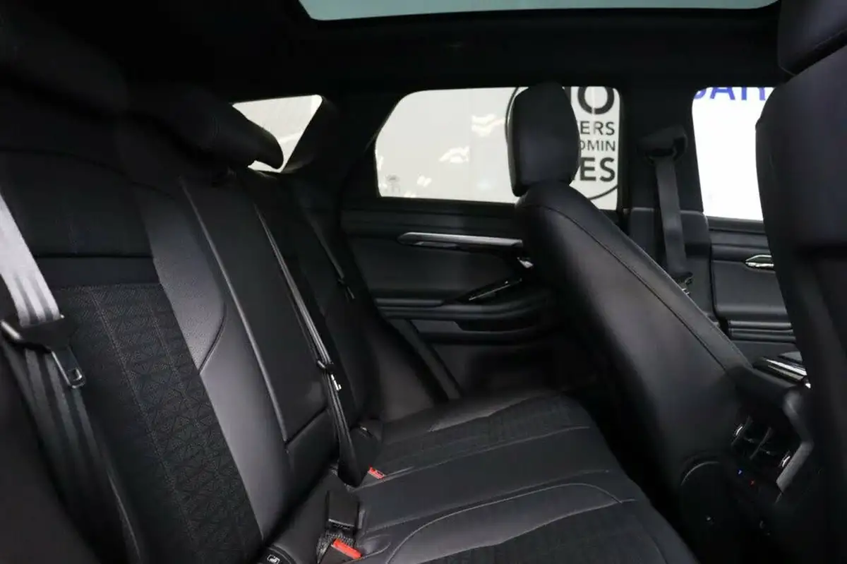 2022-land-rover-range-rover-evoque-20-d200-r-dynamic-hse-big-33