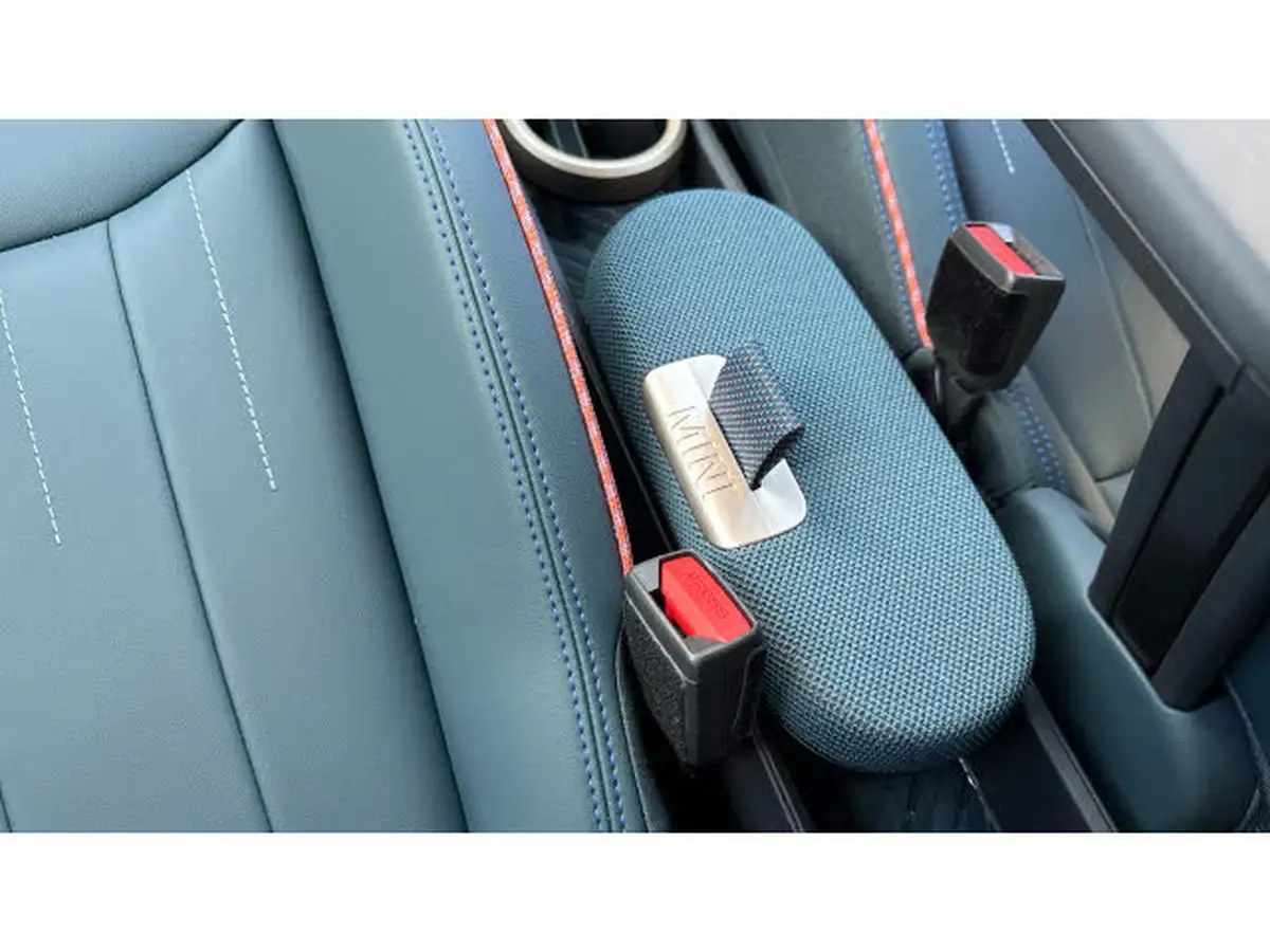 2024-mini-mini-aceman-e-cooper-se-exclusive-level-3-big-28