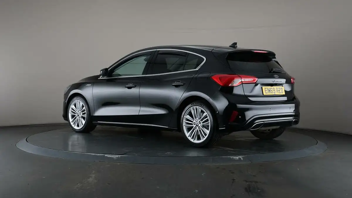 2020-ford-focus-15-vignale-hatchback-big-64