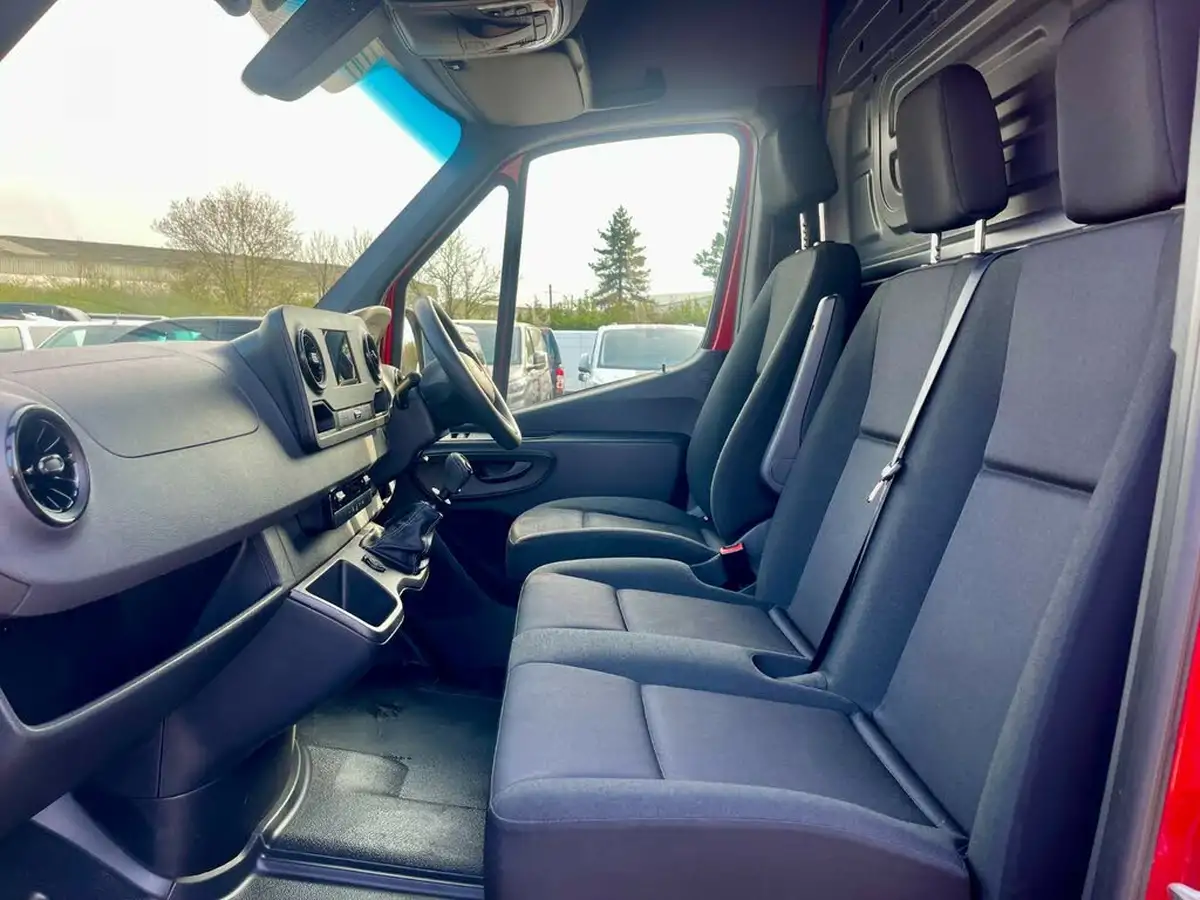 2022-mercedes-benz-sprinter-20cdi-315-l3h2-progressive-150pseu6d-panel-eco-gear-360-big-29