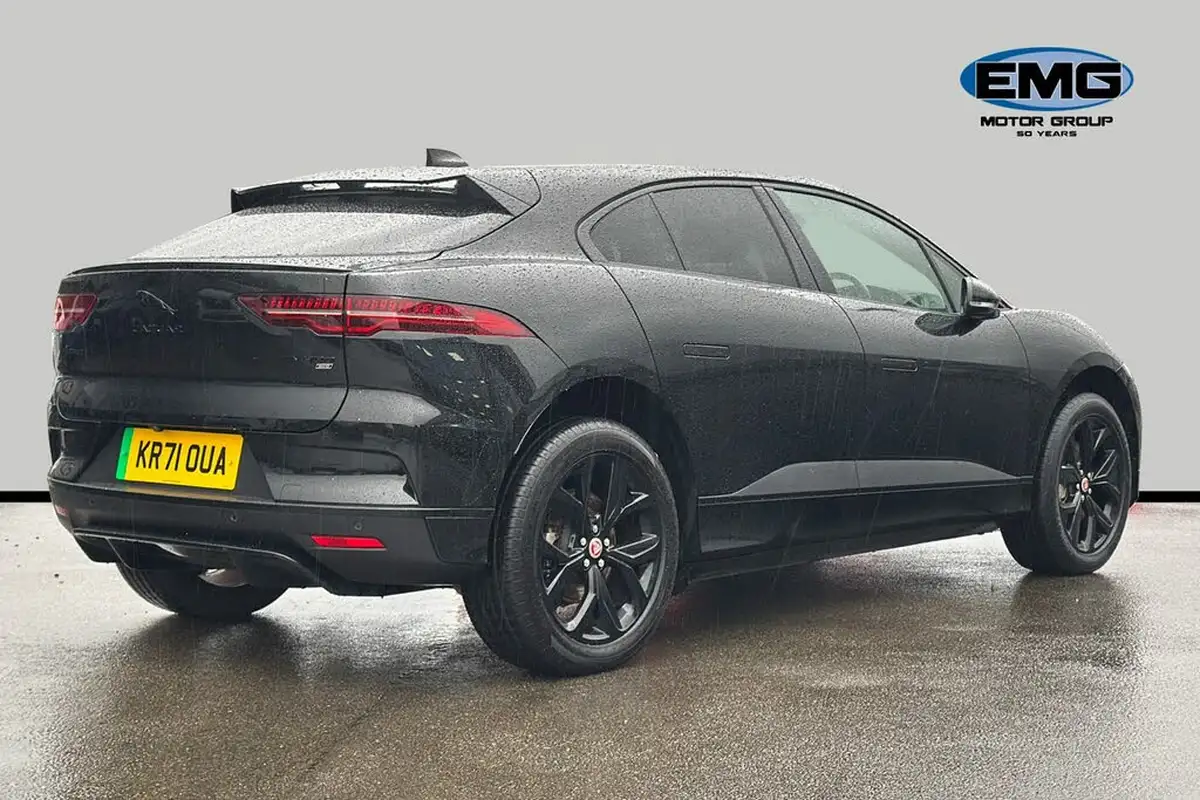2021-jaguar-i-pace-ev400-black-big-5