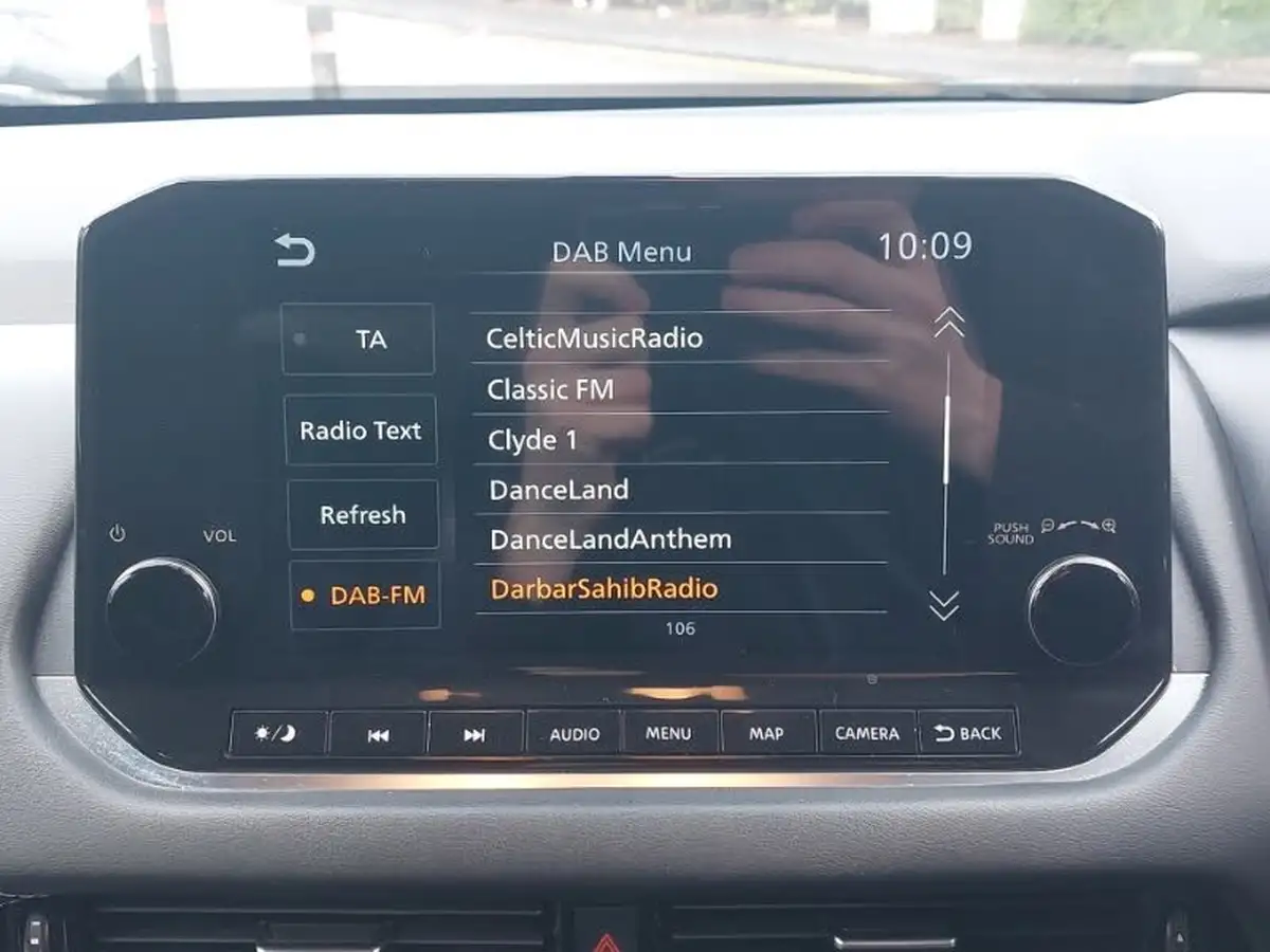 2021-nissan-qashqai-13-dig-t-premiere-edition-158ps-x-tronic-big-10
