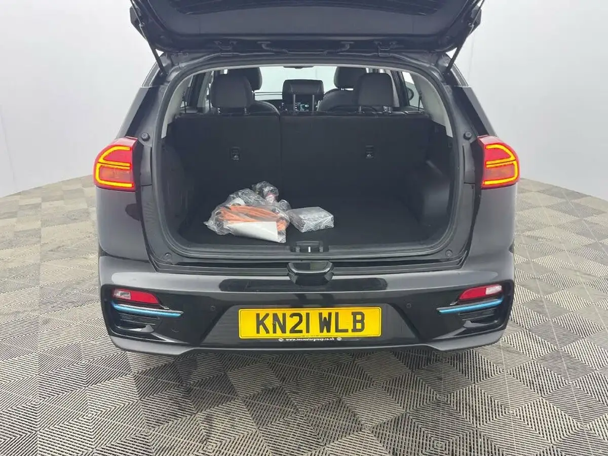 2021-kia-e-niro-ev-4-big-4