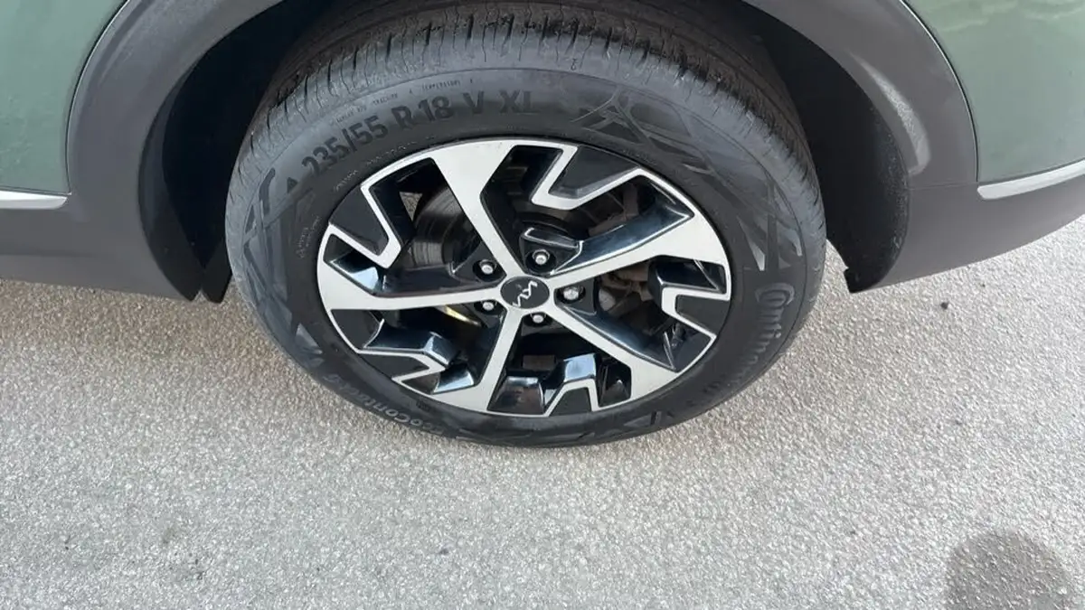 2023-kia-sportage-16-t-gdi-3-226bhp-hev-auto-big-24