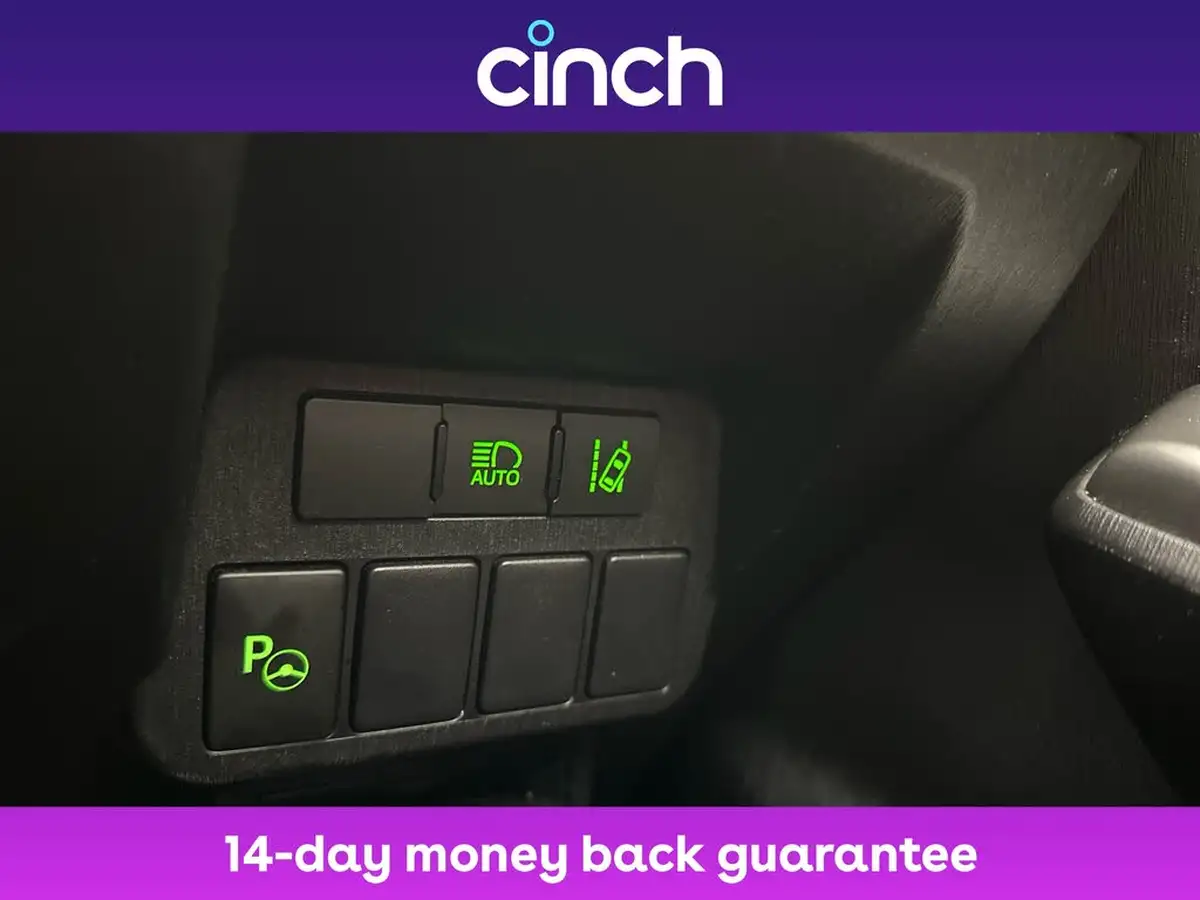 2020-toyota-prius-18-vvt-i-excel-big-23