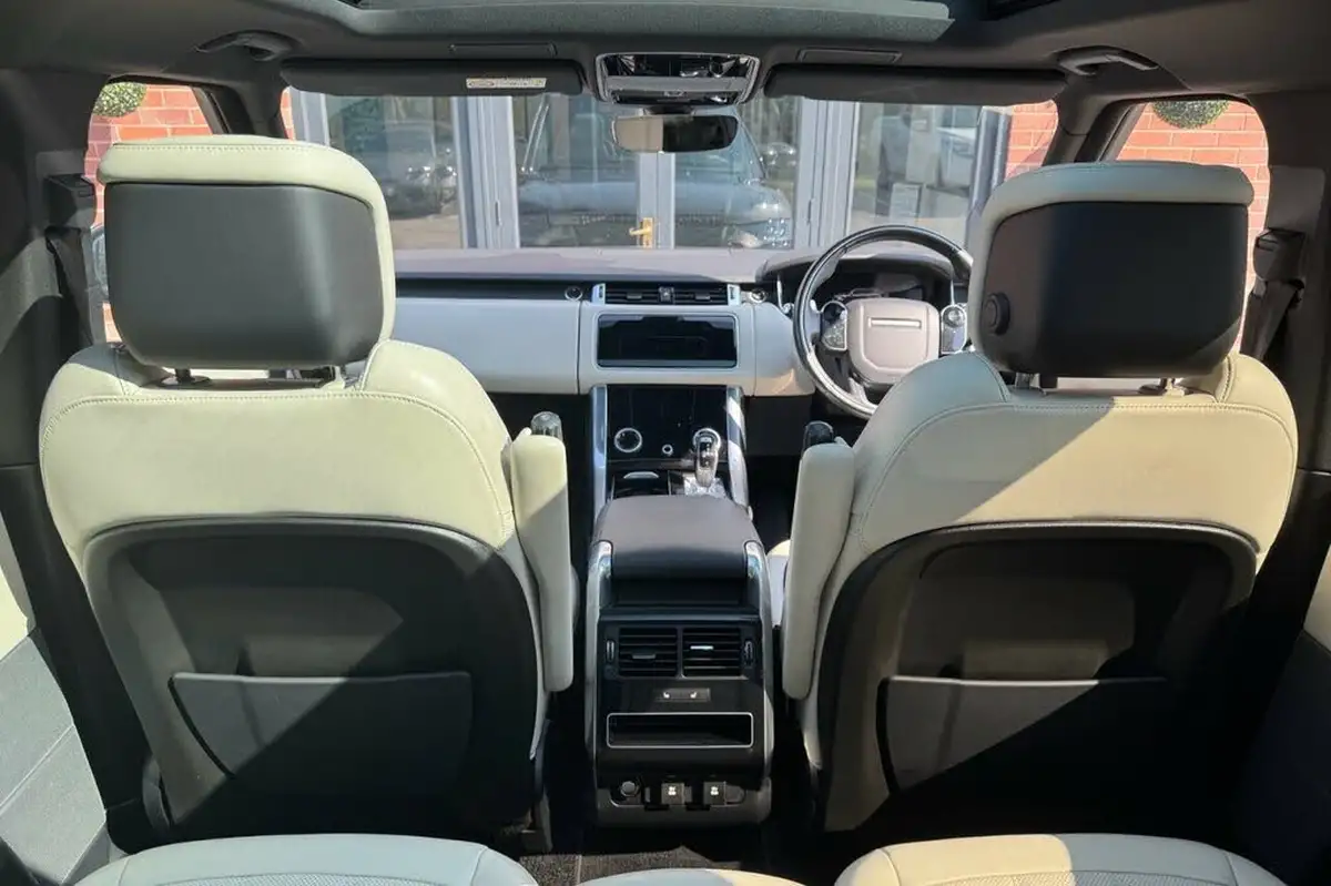 2020-land-rover-range-rover-sport-20-p400e-hse-dynamic-big-30