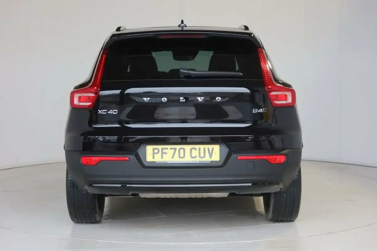 2020-volvo-xc40-20-b4-r-design-pro-awd-big-6