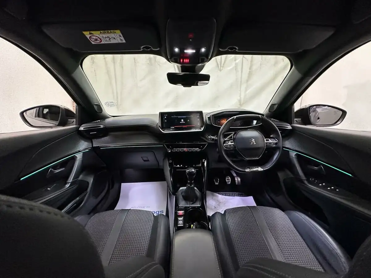 2022-peugeot-2008-suv-12-puretech-gt-big-20
