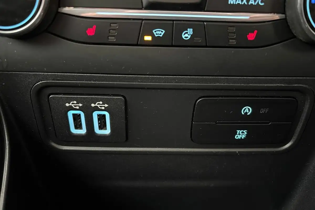 2018-ford-ecosport-10t-st-line-140ps-big-20