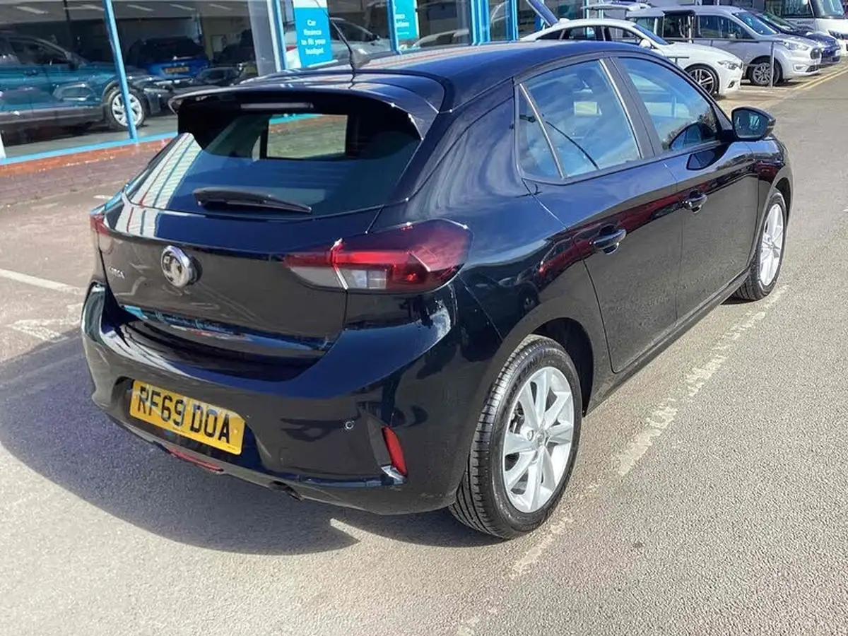 2019-vauxhall-corsa-12-turbo-se-nav-premium-auto-big-3